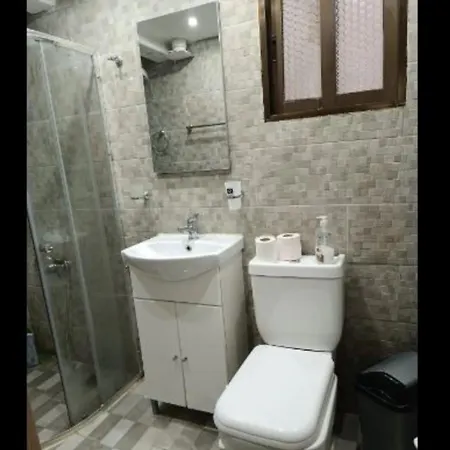 Apartment 2 Bedroom Center